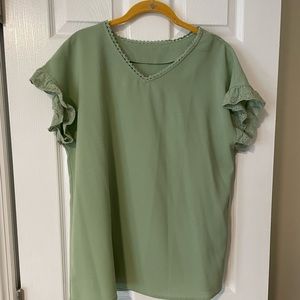 NWOT Blencot ruffle cap sleeve blouse